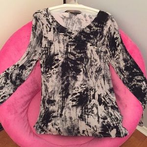 Tye Dye long sleeve top.